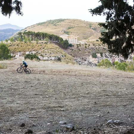 Bed & Breakfast La Dimora Di Segesta 3*